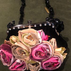 MARY FRANCES BLACK VELOUR JEWELED BLOOMING FLORAL COLLAGE BEADED PURSE make OFFR